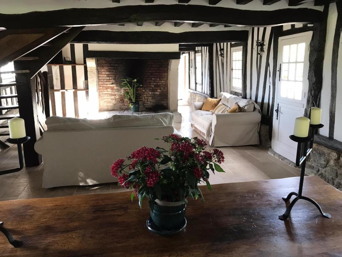 La Gloriette Gite Situe Dans La Propriete Dun Magnifique Manoir Vatteville Zewnętrze zdjęcie